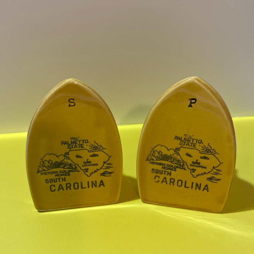 Vintage Collectible Iron Shaped Salt And Pepper Shakers From South Carolina